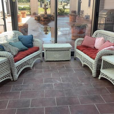 BM117 Wicker Patio Set  