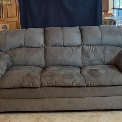 BM109 Ashley Furniture Grey Couch