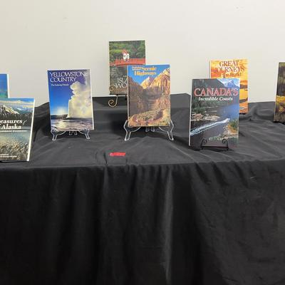 BM716 National Geographic Society Book Set