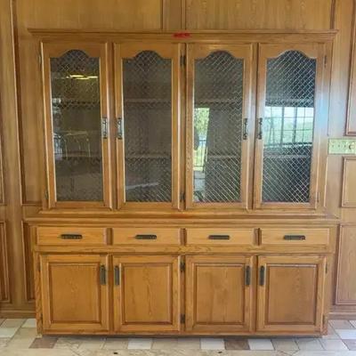 BM115 China Hutch 