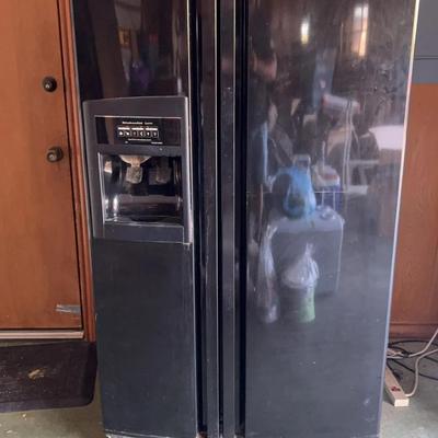 BM409 Kitchen Aid French Door Refrigerator 
