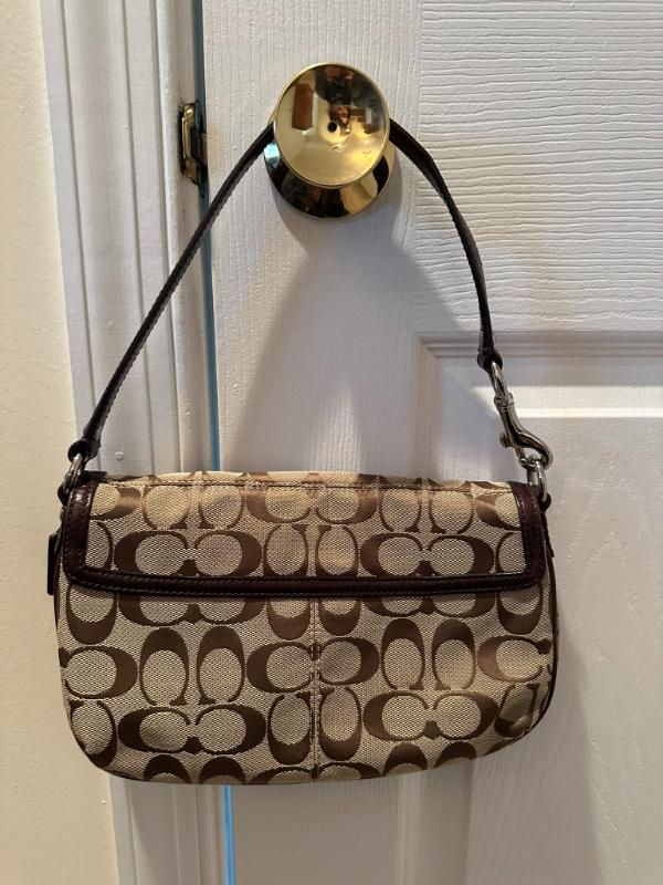 Sale Photo Thumbnail #339