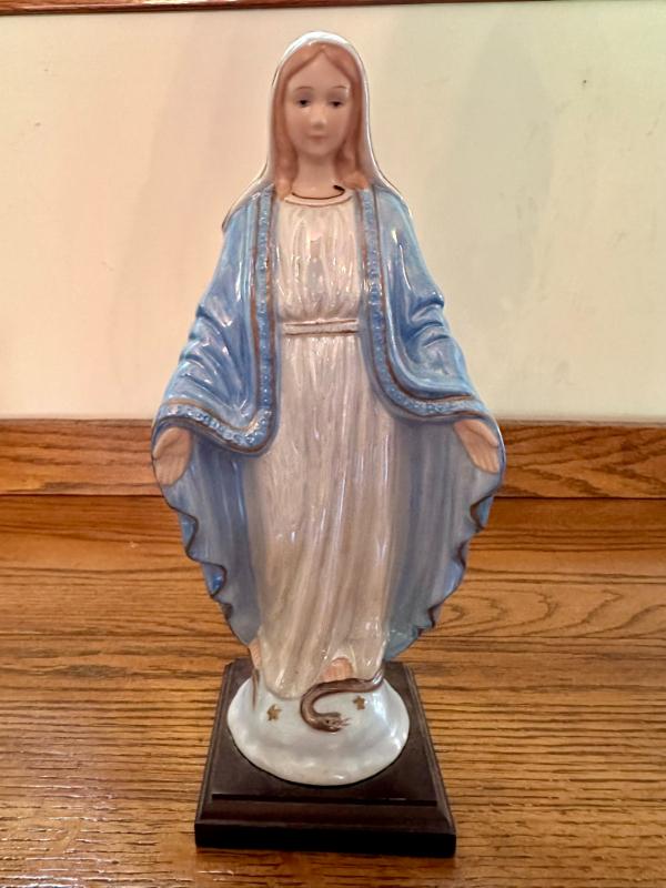 Sale Photo Thumbnail #258