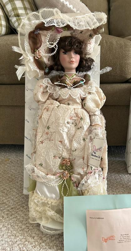 Sale Photo Thumbnail #366