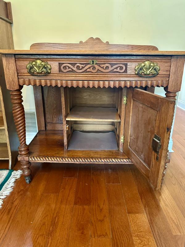 Sale Photo Thumbnail #33