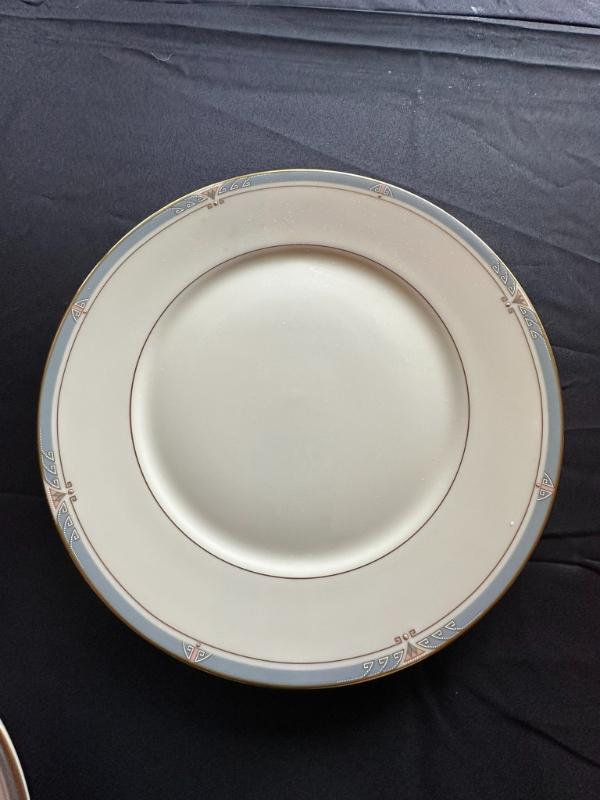 Sale Photo Thumbnail #159