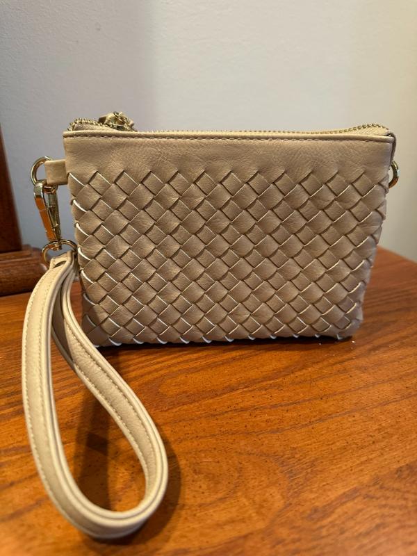 Sale Photo Thumbnail #345