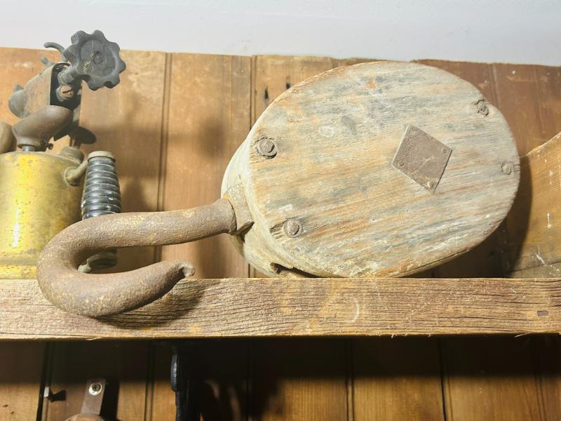 Sale Photo Thumbnail #448