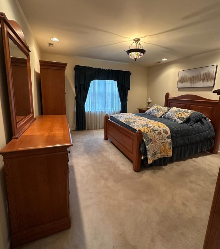 Sale Photo Thumbnail #57