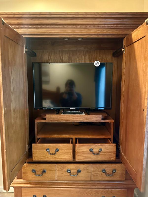 Sale Photo Thumbnail #67