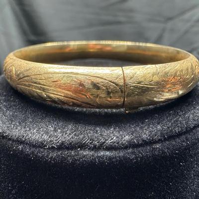 14K Plumb Gold Bangle Bracelet | Hand-Engraved | 9.84g | Professionally Evaluated