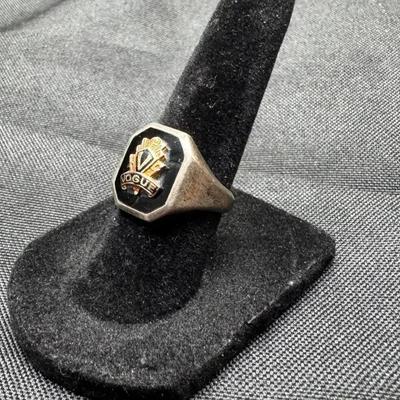 Sterling Silver “Vogue” Ring | Gold-Tone Accent | Size 6 | 5.9g Total Weight