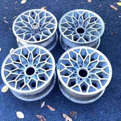 Set of 4 Pontiac Trans Am Firebird Snowflake Aluminum Wheels