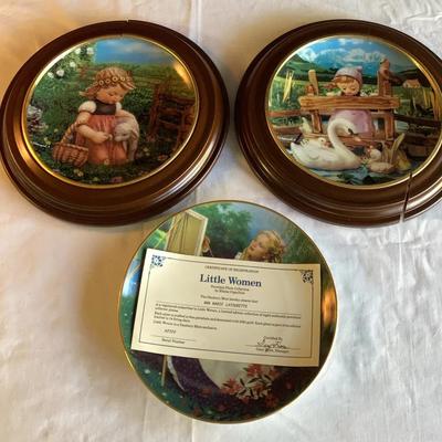 Collector Plates Little Women and M.J. Hummel Designs (Set of 3)