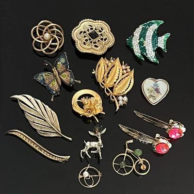 Vintage Brooches with Genuine Pearl, Jade