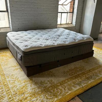 Felicia Gregory Estate Mattress with Adjustable Platform