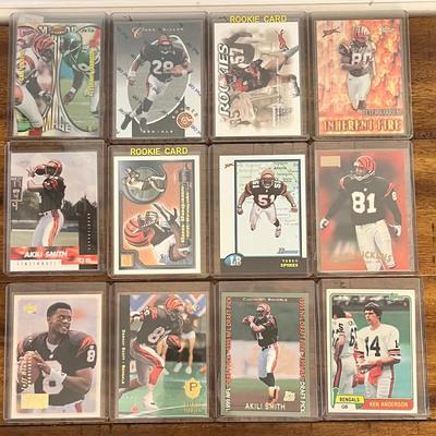 12 - Collectible Cincinnati Bengals Football Cards - Rookies