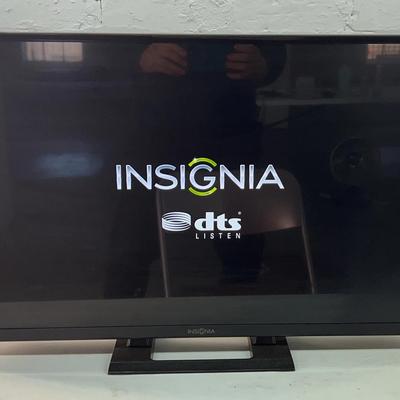 Insignia 32” LCD TV