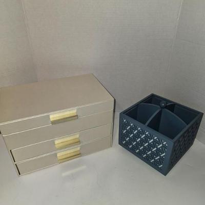 Sale Photo Thumbnail #36