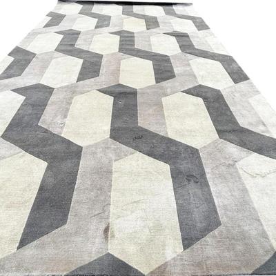 Sale Photo Thumbnail #319