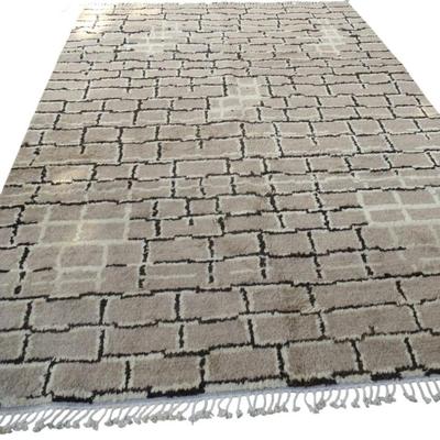 Sale Photo Thumbnail #326