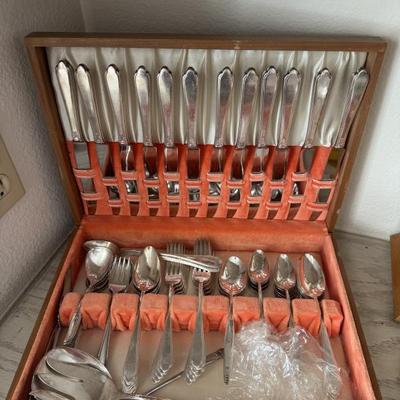 Sale Photo Thumbnail #43