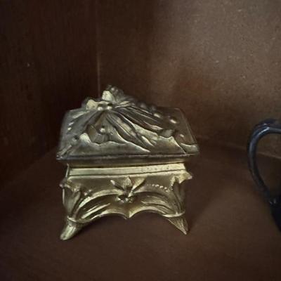 Sale Photo Thumbnail #191