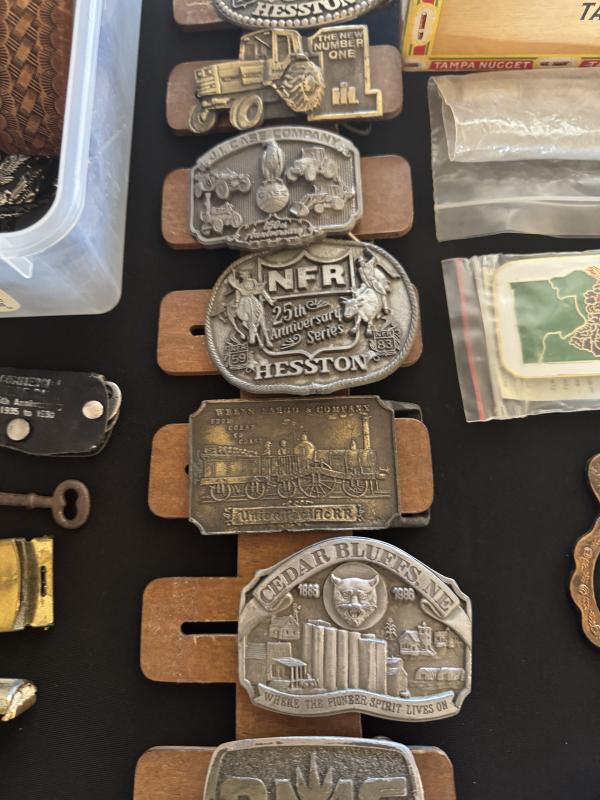 Sale Photo Thumbnail #586