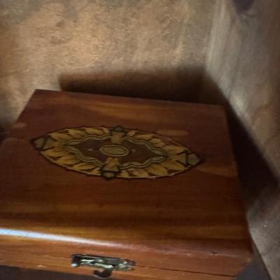 Sale Photo Thumbnail #189