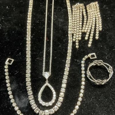 Sale Photo Thumbnail #148