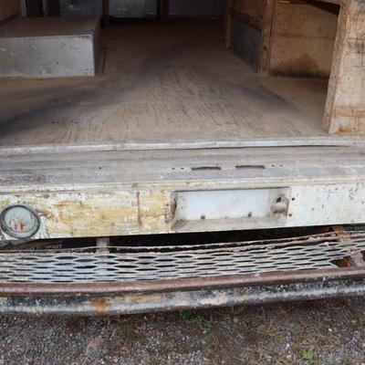 Sale Photo Thumbnail #327