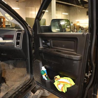 Sale Photo Thumbnail #82