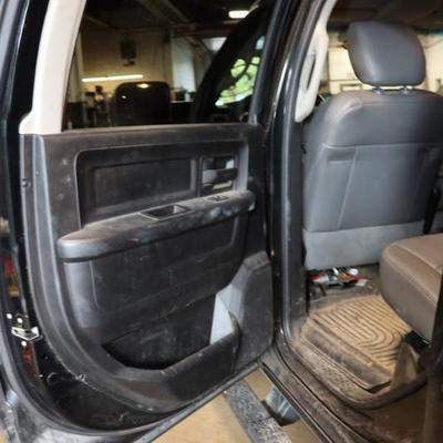 Sale Photo Thumbnail #97