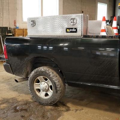 Sale Photo Thumbnail #77