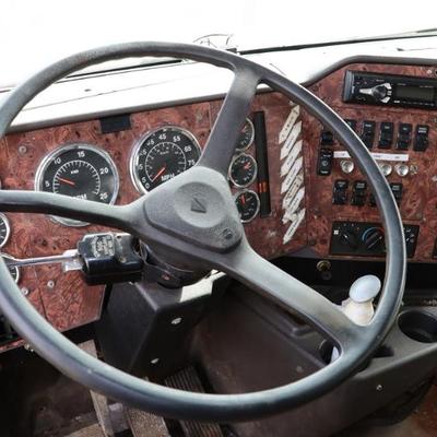 Sale Photo Thumbnail #181