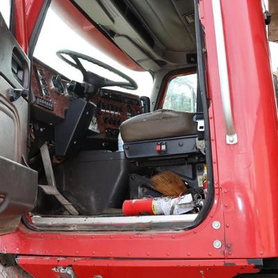 Sale Photo Thumbnail #171