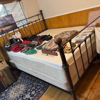 Sale Photo Thumbnail #143