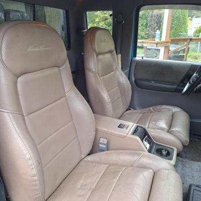 Sale Photo Thumbnail #33