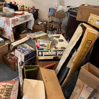 Estate sale photo