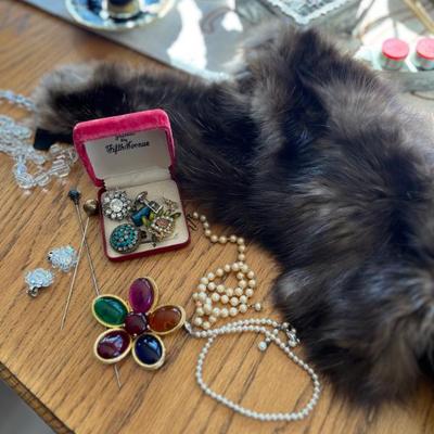 Sale Photo Thumbnail #35