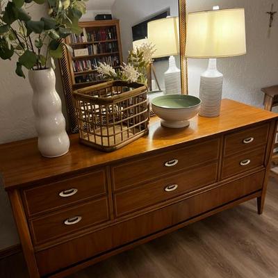 Sale Photo Thumbnail #79