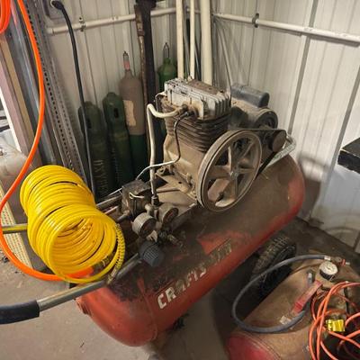 Sale Photo Thumbnail #588