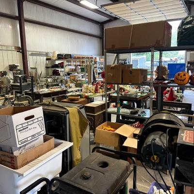 Sale Photo Thumbnail #391