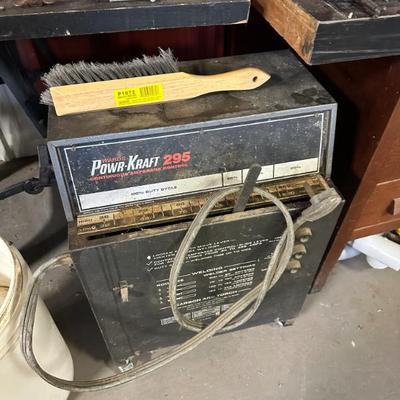 Sale Photo Thumbnail #596