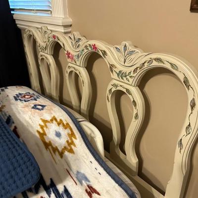 Sale Photo Thumbnail #189