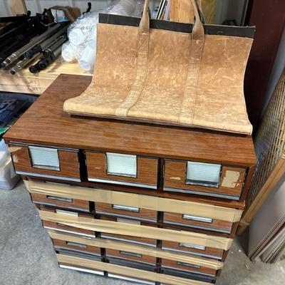 Sale Photo Thumbnail #682