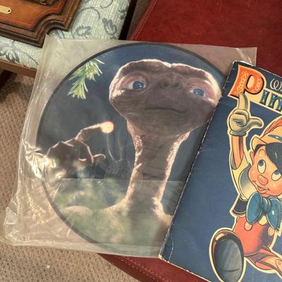 Sale Photo Thumbnail #819