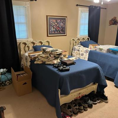 Sale Photo Thumbnail #173