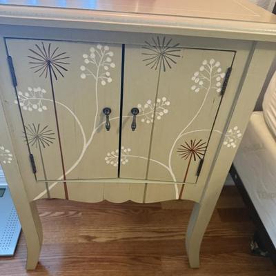 Sale Photo Thumbnail #3