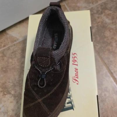 Sale Photo Thumbnail #69